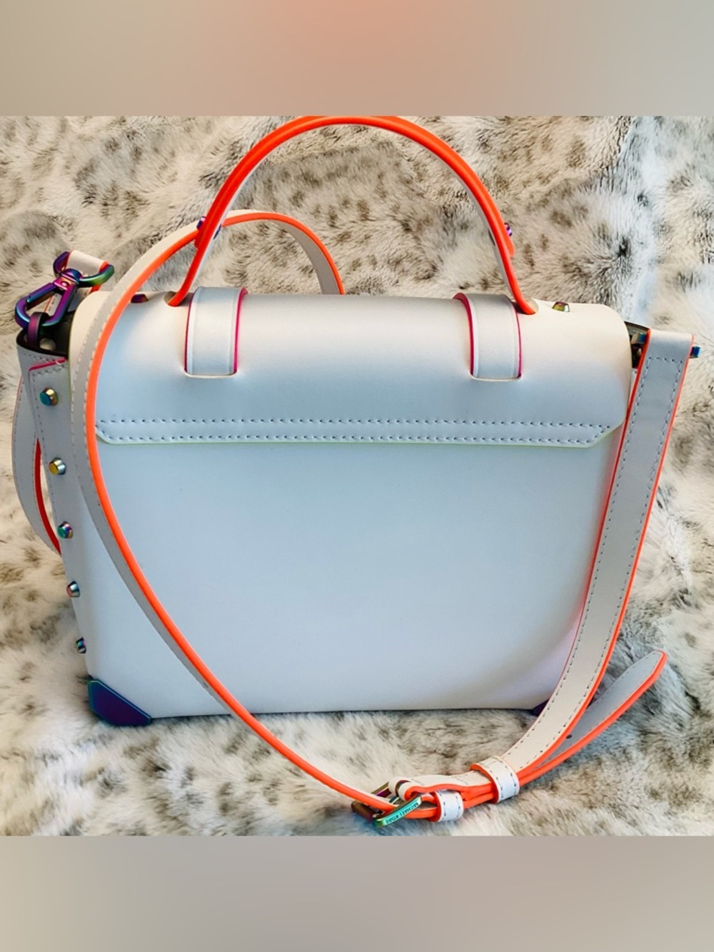 MICHAEL Michael Kors Manhattan Leather Satchel NWT - Picture 4 of 9